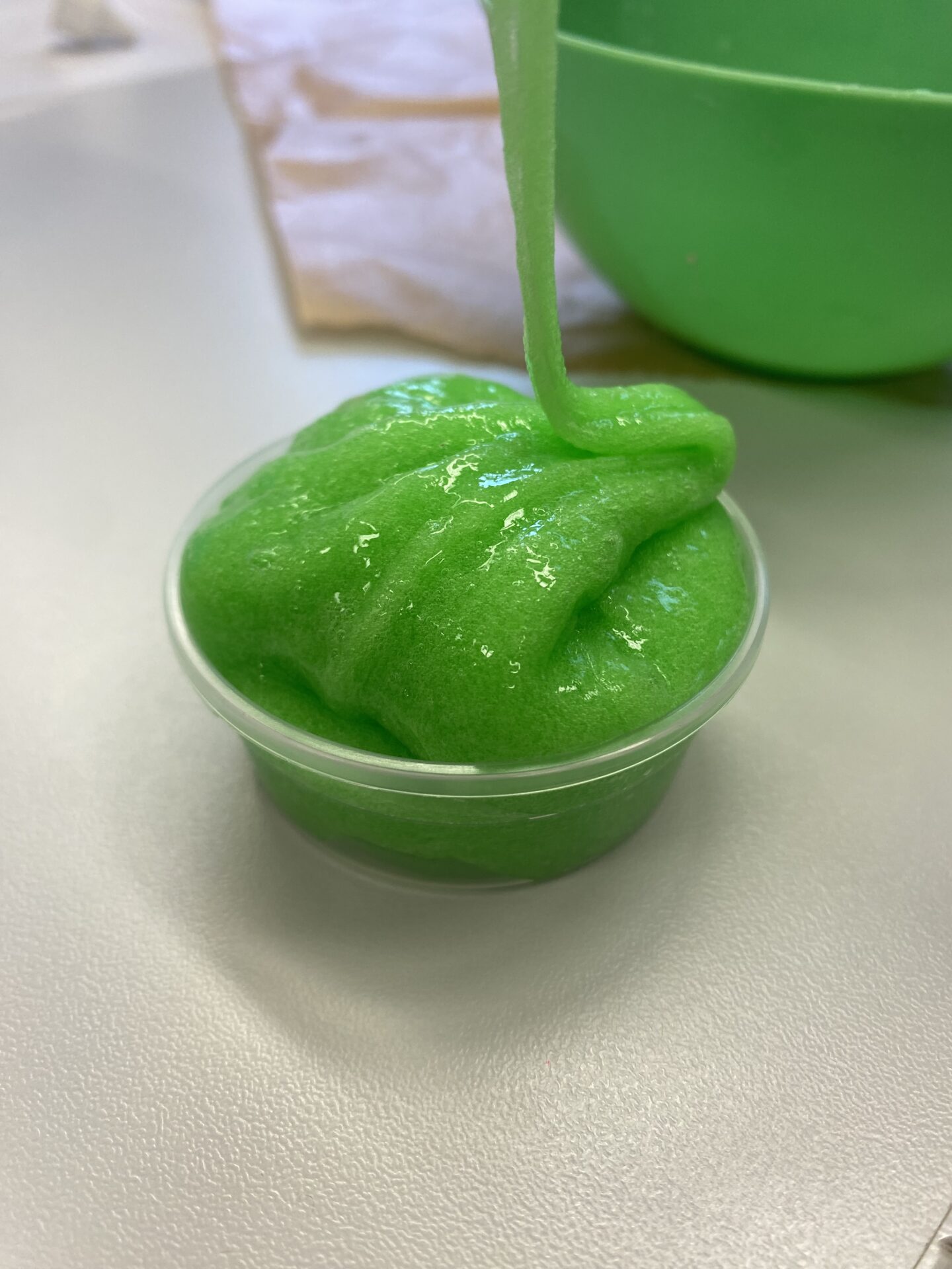 Unser Atelier „Slime and creativity“